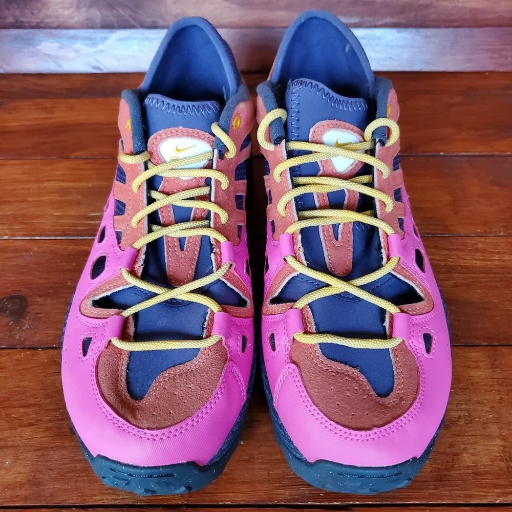 Nike ACG Air Exploraid Shoes Men 9 Trail‎ Hiking Sneakers FV2925-600 $140 New
